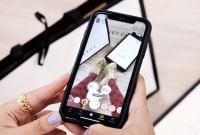 Công ty mỹ phẩm và 