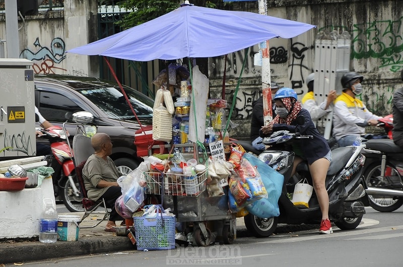 Trên đường Phạm Ngọc Thạch, Q.3