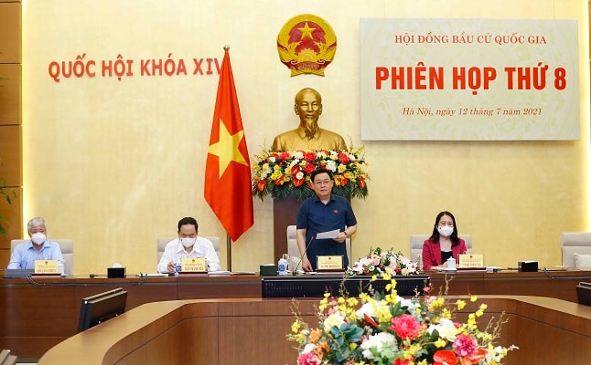 cơ cấu, thành phần đại biểu Quốc hội Khóa XV đã giảm đại biểu kiêm nhiệm làm việc trong các cơ quan hành pháp, tư pháp, tăng tỷ lệ đại biểu hoạt động chuyên trách. 