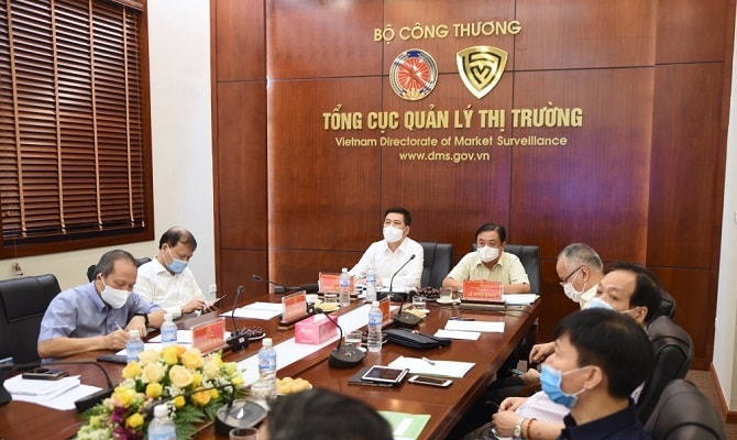 Toàn cảnh cuộc họp trực tuyến.