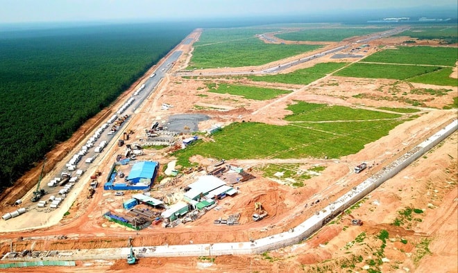 Trong thời gian tới, Chính phủ sẽ thúc đẩy tiến độ dự án sân bay Long Thành, cao tốc Bắc - Nam phía Đông, đường ven biển, đường sắt đô thị...