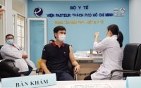 Quyết liệt cho vaccine COVID-19: Vaccine là vũ khí để đạt miễn dịch cộng đồng