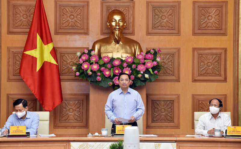 Thủ tướng Chính phủ Phạm Minh Chính chủ trì Hội nghị trực tuyến Thủ tướng Chính phủ làm việc với đại diện doanh nghiệp, Hiệp hội doanh nghiệp sáng 8/8. Ảnh: VGP