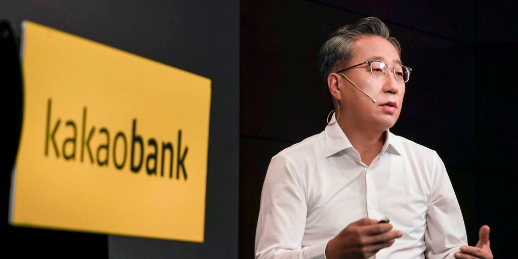 Giám đốc điều hành Yun Ho-young của KakaoBank.