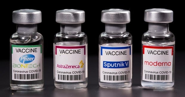 Với các hãng dược, mũi tiêm thứ ba là một giấc mơ đẹp khi giá vaccine ngày càng tăng.