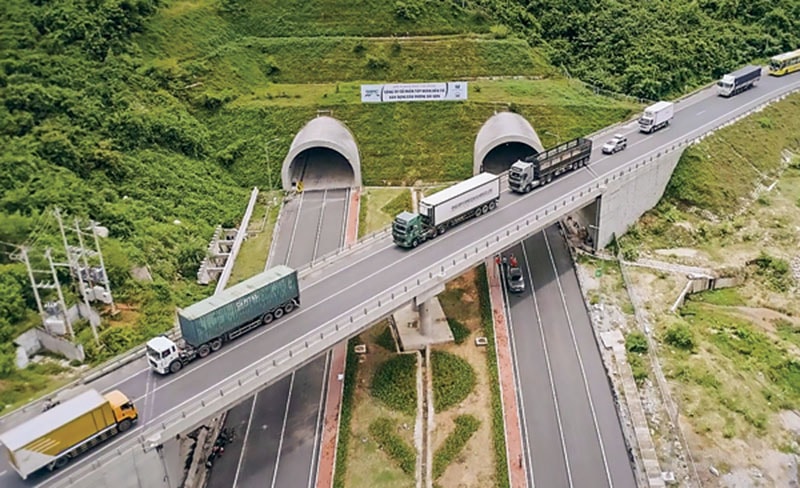 Quy hoạch chuyên ngành GTVT phải bảo đảm tính mở, dễ thực hiện, có sự gắn kết với các quy hoạch chuyên ngành khác tạo thành hệ thống tổng thể, thống nhất, tránh manh mún chia cắt