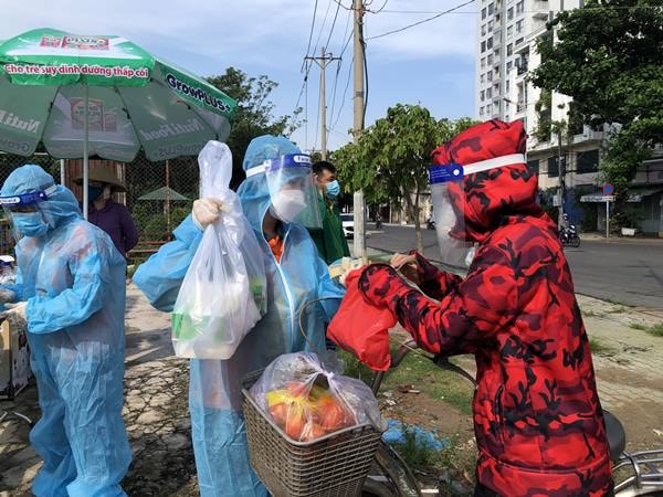 Chỉ cần muap/các sản phẩm Nutifood qua onlien và giao hàng tận nhà