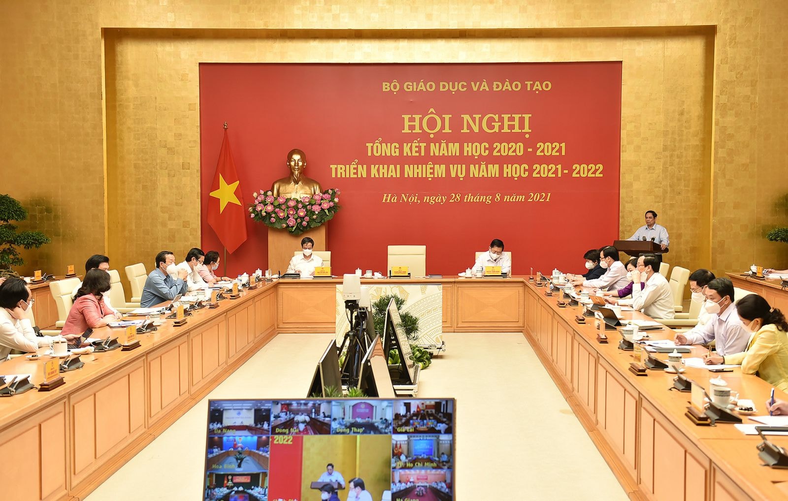 Hội nghị trực tuyến toàn quốc tổng kết năm học 2020-2021, triển khai nhiệm vụ năm học 2021-2022p/- Ảnh VGP