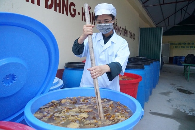 Cơ sở của chị Ngọc còn tạo việc làm cho nhiều lao động tại địa phương.
