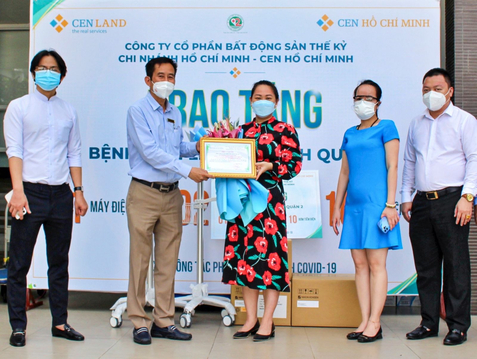 Bệnh viện Lê Văn Thịnh tiếp nhận thiết bị y tế từ Cen Hồ Chí Minh.