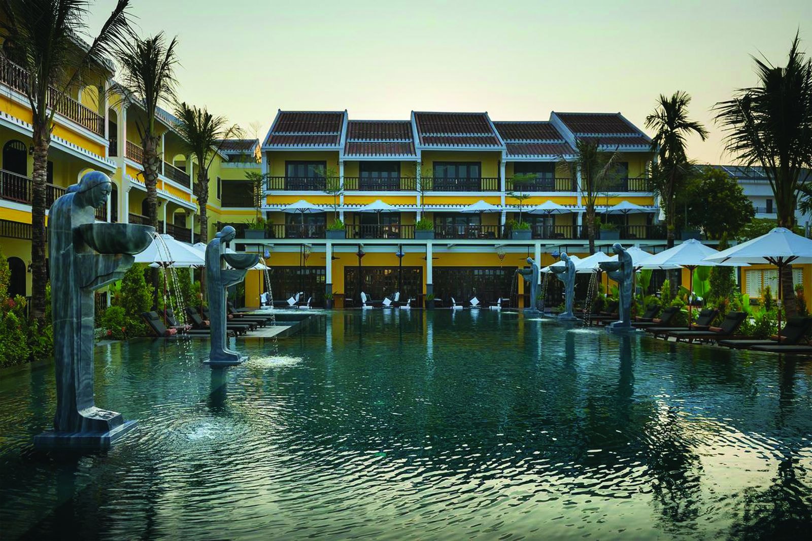La Siesta Hoi An Resort & Spa lấy cảm hứng từ nét đẹp quyến rũ và cổ kính của Di sản văn hóa thế giới với vẻ đẹp vượt thời gian.