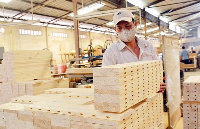 Lũy kế 8 tháng, xuất khẩu lâm sản ước đạt 11,2 tỷ USD, tăng 42,7 % so với cùng kỳ năm 2020. Riêng gỗ và sản phẩm gỗ đạt 10,4 tỷ USD, tăng 41,9%.