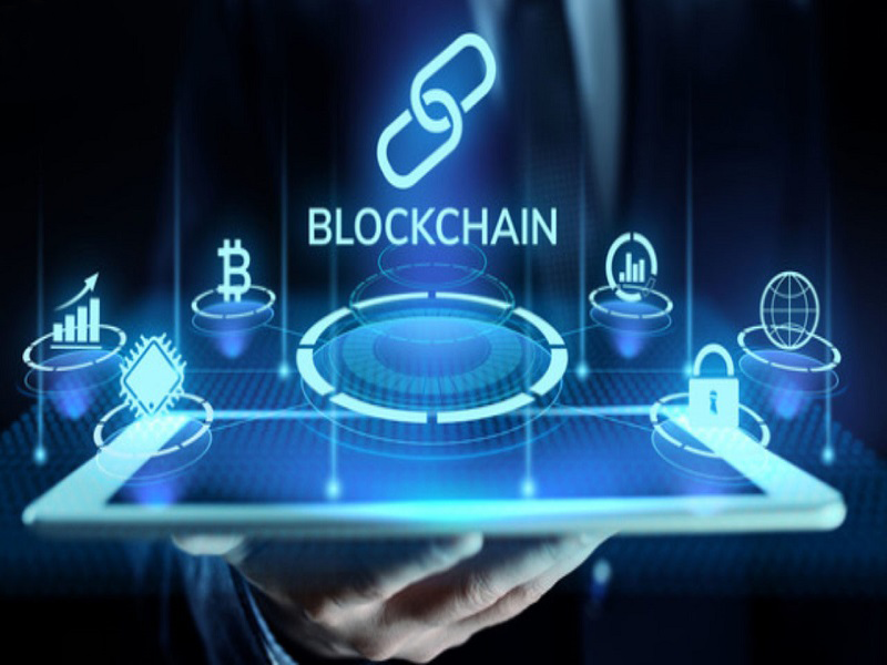 Ứng dụng blockchain vào ngành công nghiệp giải trí sẽ mang đến góc nhìn đa chiều của việc đầu tư vào blockchain trong lĩnh vực điện ảnh và trò chơi điện tử.