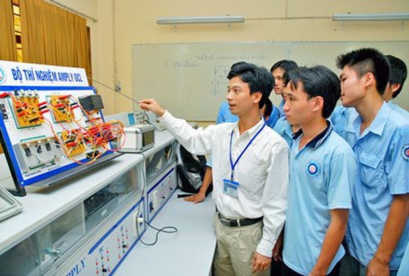 Để đảm bảo tinh thần cải cách, đề nghị Quý Cơ quan soạn thảo xem xét, cân nhắc
