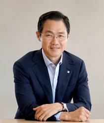 ông Sang Lee, TGĐ Manulife VN