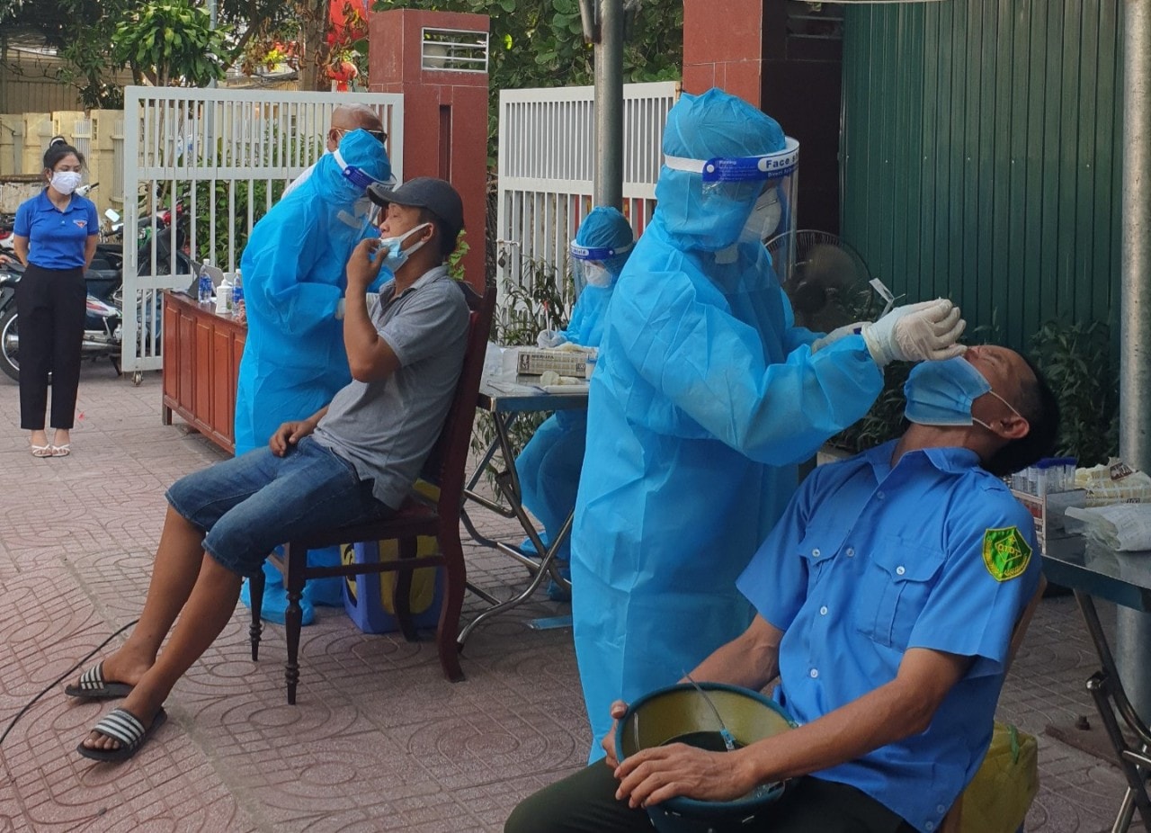 Kể từ khi phát hiện ca dương tính trong cộng đồng đầu tiên ở Tp Vinh vào ngày 13/6, đến nay Nghệ An đã cơ bản kiểm soát được dịch 