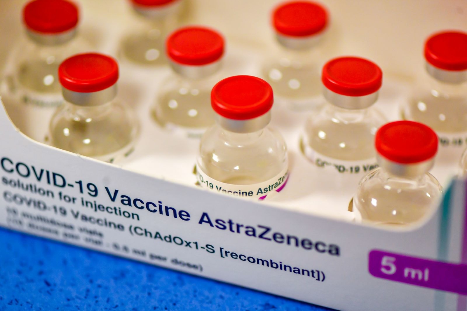 AstraZeneca đã cam kết sản xuất vắc xin mà không tìm kiếm lợi nhuận từ đó trong đại dịch.