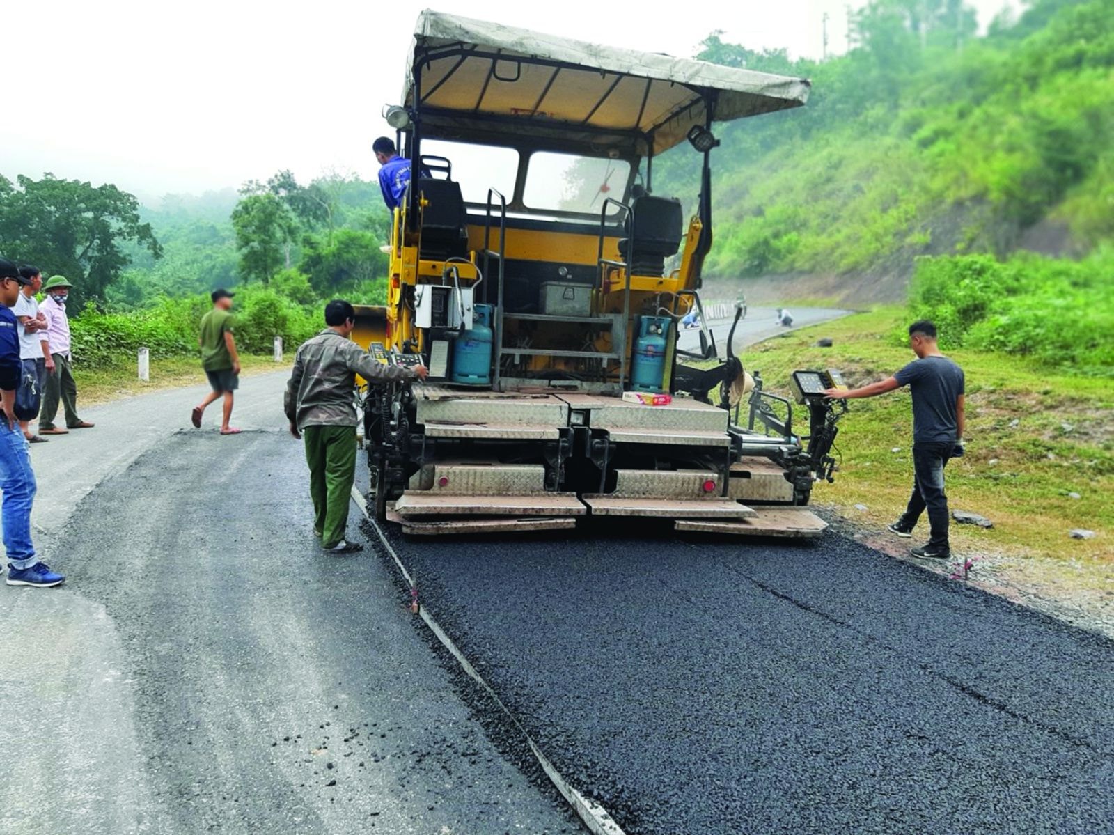  Sửa chữa bảo trì quốc lộ 4h