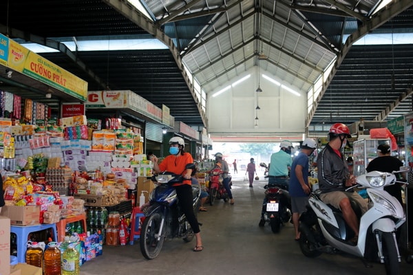 Mọi người mua hàng đều tuân thủ 5k