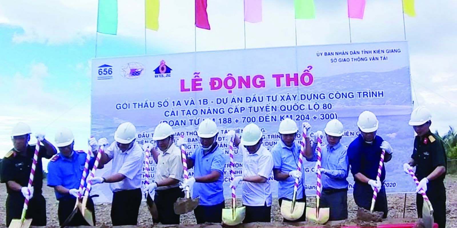  Ban Quản lý dự án đầu tư xây dựng công trình giao thông tỉnh Kiên Giang tổ chức khởi công dự án công trình cải tạo, nâng cấp và mở rộng QL80 (nút giao thị trấn Ba Hòn, huyện Kiên Lương đến nút giao QLN1, TP Hà Tiên)