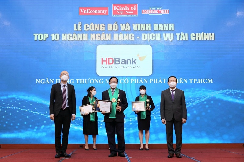 “TOP 10 Thương hiệu Mạnh ngành Ngân hàng và dịch vụ tài chính