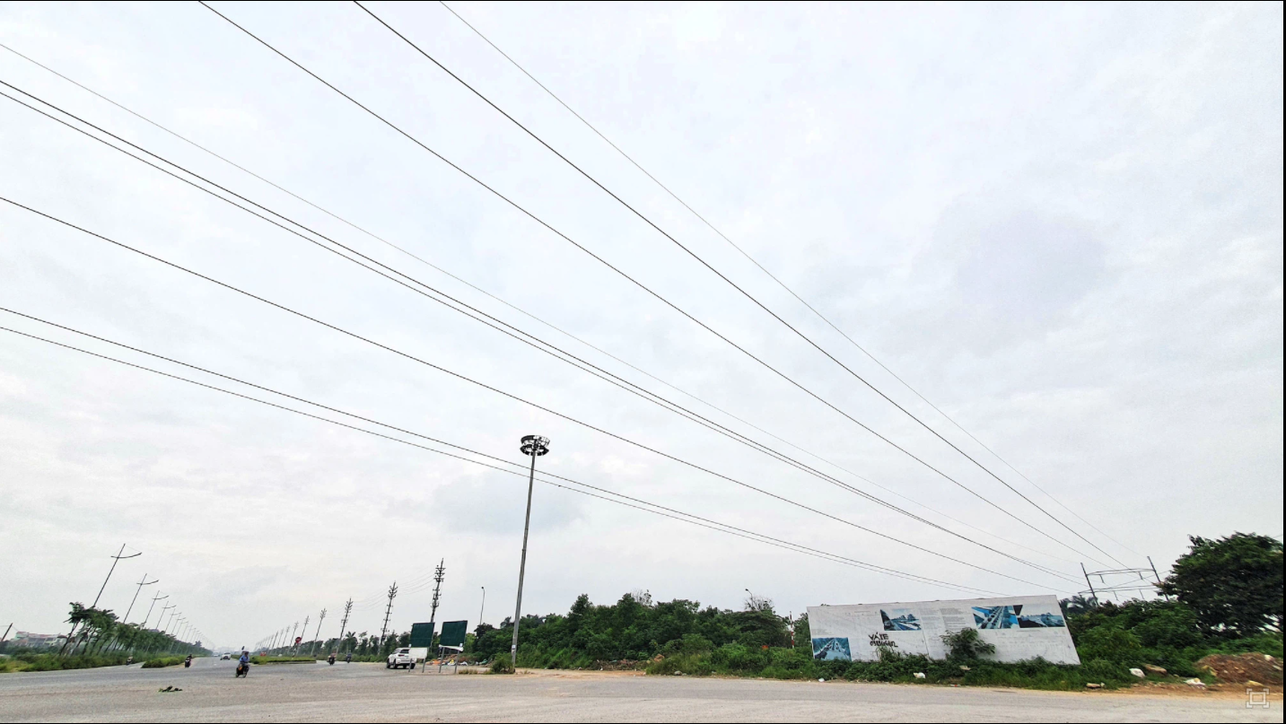 Đến nay, dù hạ tầng xung quanh dự án đã khá hoàn thiện nhưng khu vực quy hoạch dự án vẫn chưa có nhiều chuyển biến