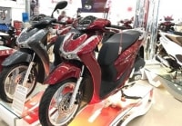 Giá Honda SH tại đại lý tiếp tục giảm nhiệt dù vẫn cao hơn đề xuất