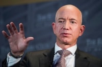 Jeff Bezos lần đầu tiên rót vốn vào một startup của Indonesia 