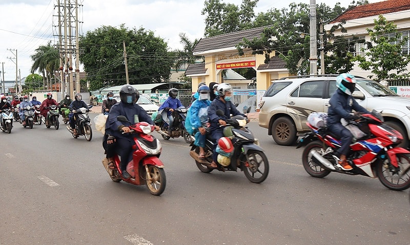 Do có nhiều lao động quay lại TP.HCM nhiễm COVID-19, TP.HCM phải ban hành hướng dẫn mới thực hiện 