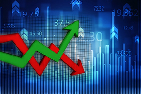VN-Index đang đi vào nhịp điều chỉnh, nhà đầu tư nên giữ một phần vị thế.
