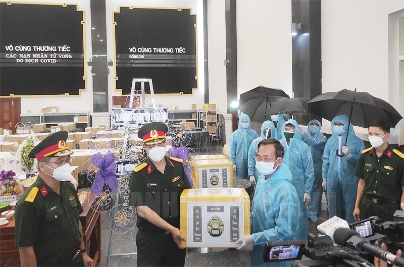 TP.HCM sẽ làm lễ tưởng niệm đồng bào tử vong, chiến sĩ hy sinh vì COVID-19 vào tối ngày 19/11.