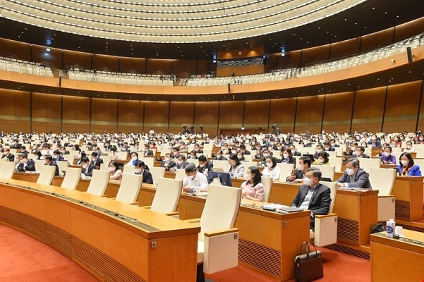 Toàn cảnh phiên họp.