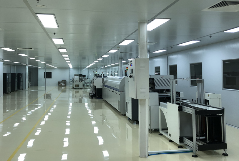 Nhà máy sản xuất Chip LED trên dây chuyền hoàn toàn tự động của hãng ASM Đức, kiểm soát độ bụi trong phòng sạch theo tiêu chuẩn CLASS - 100.000. Sản lượng ước tính trên một năm là 150 triệu chip.
