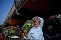 TÀI CHÍNH ĐA CHIỀU: Để GDP bình quân đầu người của Việt Nam đạt 5.000 USD...