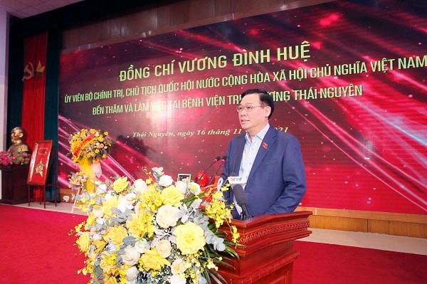 Chủ tịch Quốc hội Vương Đình Huệ cho biết khi thăm làm việc tại Bệnh viện Trung ương Thái Nguyên.