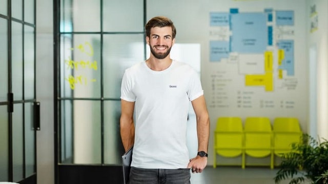 Hanno Renner, đồng sáng lập và CEO Personio từng là một người lái du thuyền. Ảnh: Personio