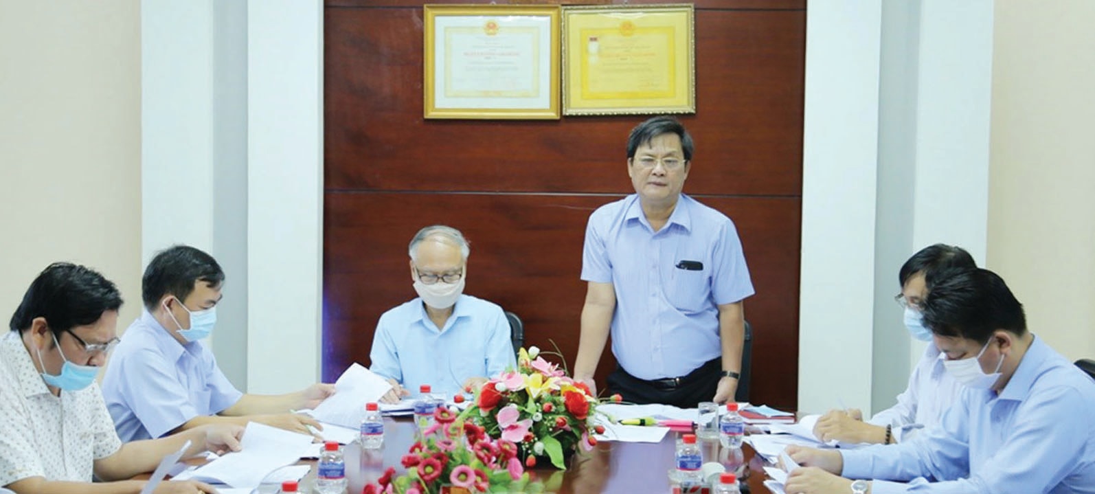 p/Ông Võ Sá phát biểu tại chương trình làm việc với Đoàn Giám sát của Ban Kinh tế ngân sách HĐND tỉnh Bình Phước