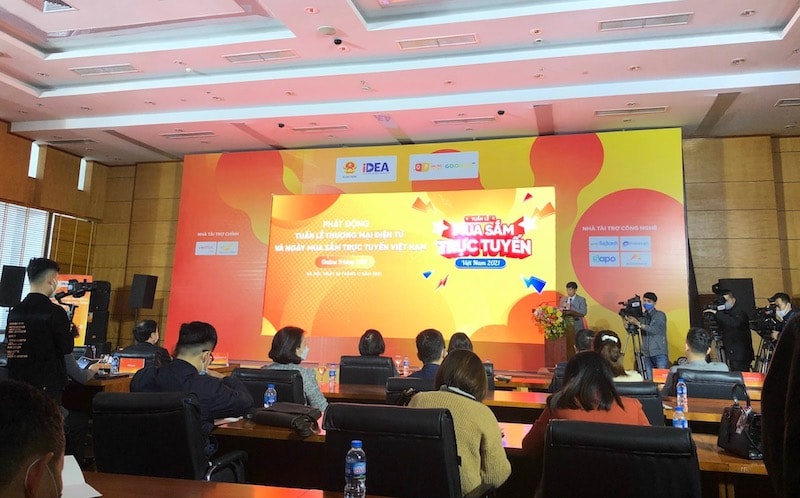 Tuần lễ thương mại điện tử và ngày mua sắm trực tuyến Việt Nam 2021