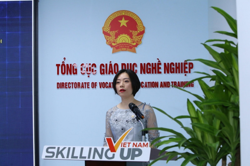 Bà Lê Thị Hải Yến, Tổng Giám đốc Công ty TNHH Đầu tư Tập đoàn Mặt trời (Tập đoàn Sun Group) phát biểu tại lễ ký hết.