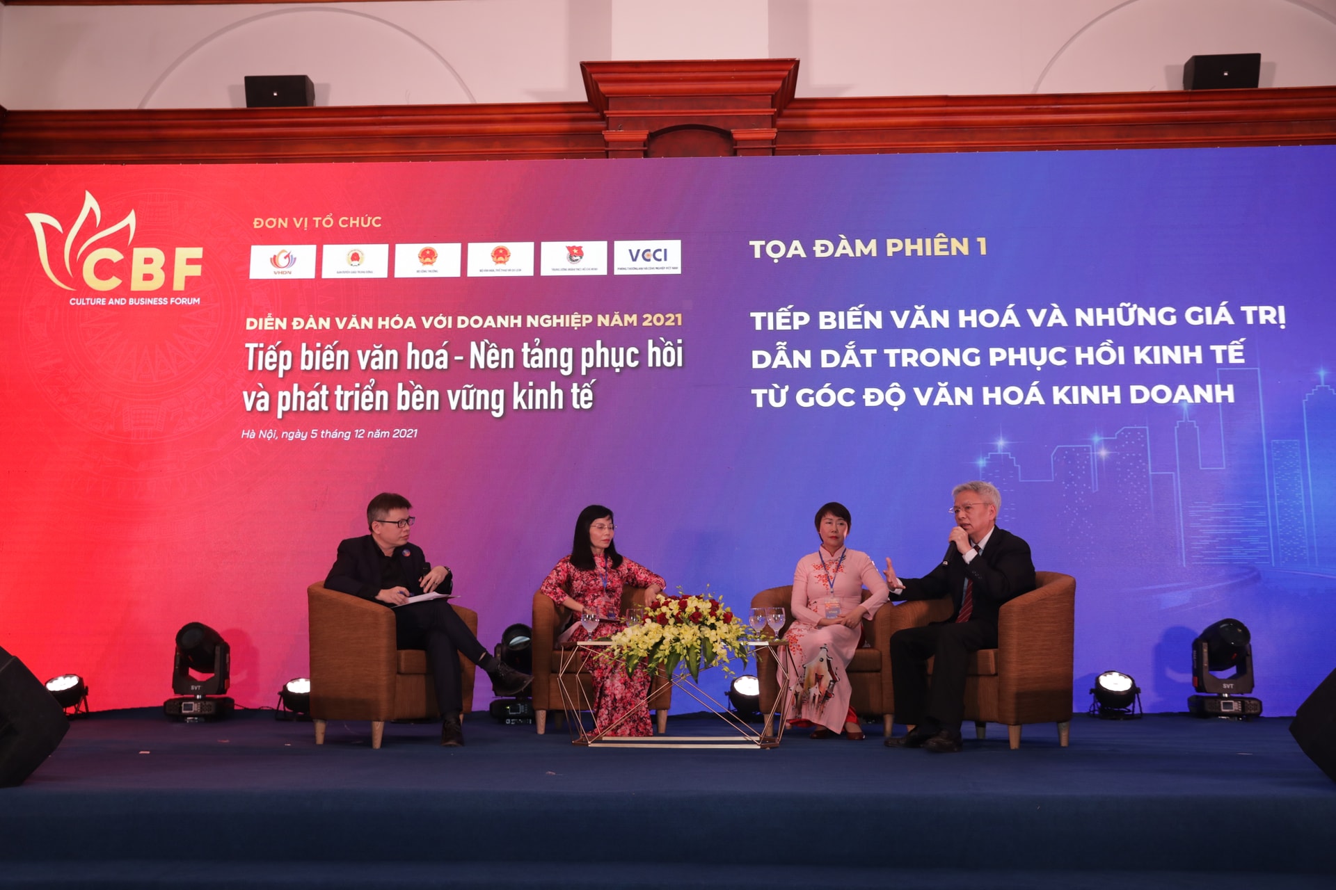 Diễn đàn quốc gia thường niên “Văn hoá với doanh nghiệp” năm 2021 với chủ đề 