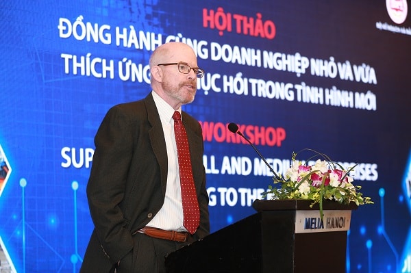 ông Daniel Fitzpatrick, Giám đốc dự án USAID LinkSME.