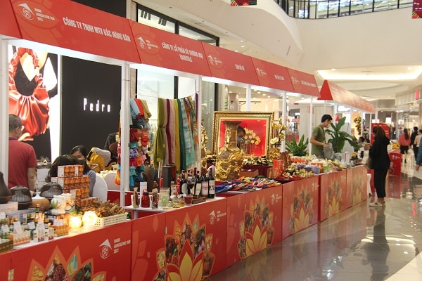 Các gian hàng tại Hội chợ 