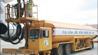 Giảm thuế bảo vệ môi trường đối với nhiên liệu bay còn 2.100 đồng/lít