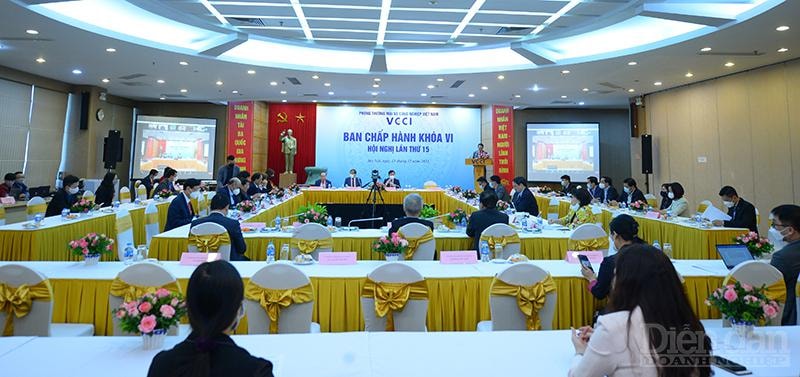 Quang cảnh cuộc họp Ban Chấp hành VCCI Kỳ họp thứ 15, khóa VI. Ảnh: Quốc Tuấn