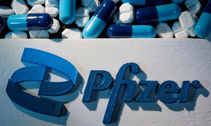 Hãng Pfizer