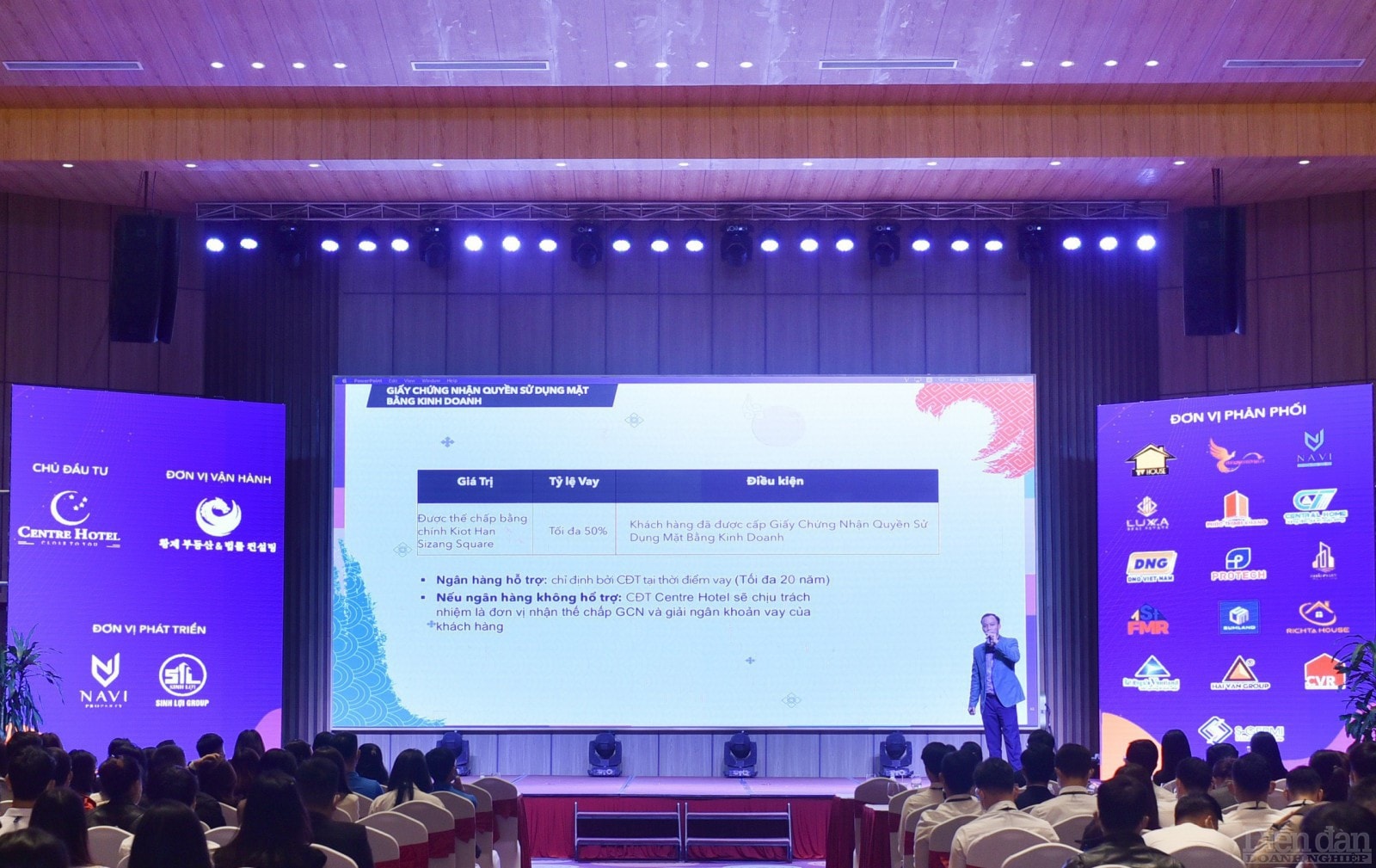 Sự ra mắt của gần 200 Ki-ốt Thương xá chợ Hàn thu hút sự quan tâm của nhiều nhà đầu tư.