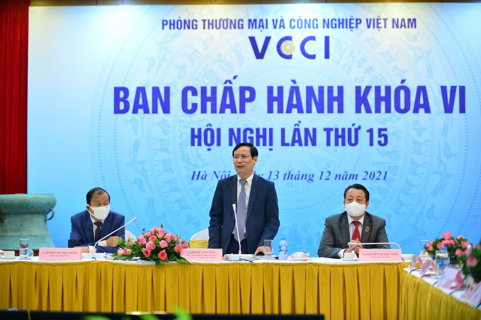 Ông Phạm Tấn Công - Chủ tịch Phòng Thương mại và Công nghiệp Việt Nam (VCCI) phát biểu tại Hội nghị Ban chấp hành.