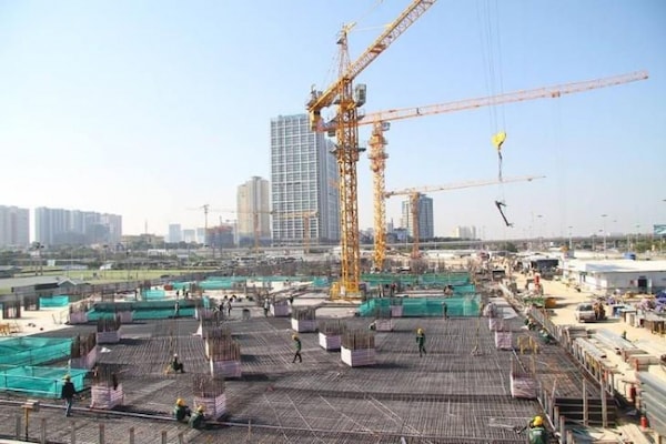 Nhiều doanh nghiệp khó khăn về dòng tiền sau thời gian dài ngừng hoạt động (ảnh minh hoạ)