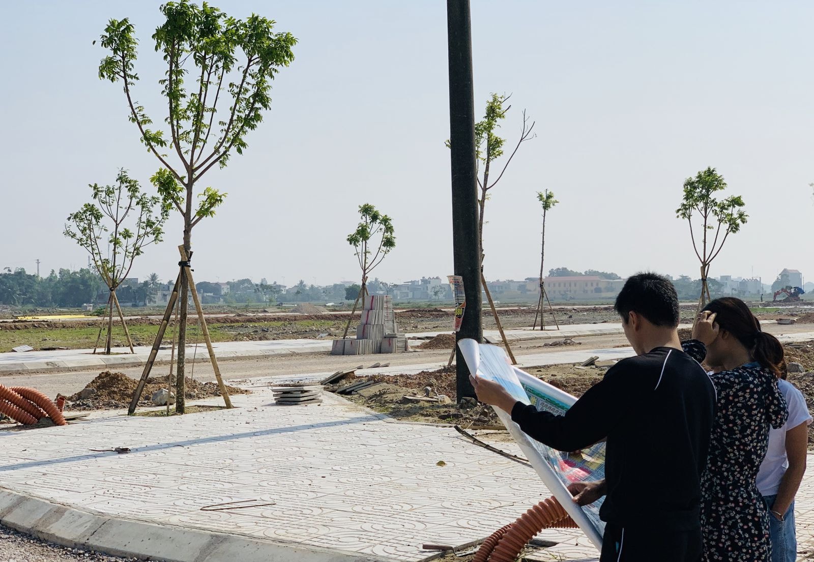 loại hình đất nền có lượng quan tâm tăng cao, nhất là ở khu vực các tỉnh phía Bắc và vùng duyên hải miền Trung