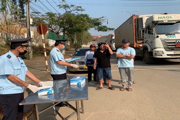 3.Hàng hoá thông quan qua Cửa khẩu Quốc tế Bờ Y.